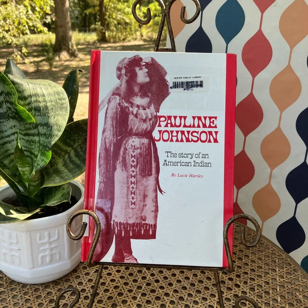 Pauline Johnson The Story of an American Indian by Lucie Hartley 1980 Hardback - Picture 1 of 13